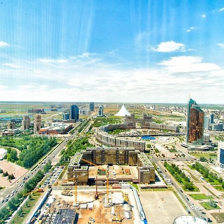 Северное Сияние 35 Этаж Astana Exteriör bild
