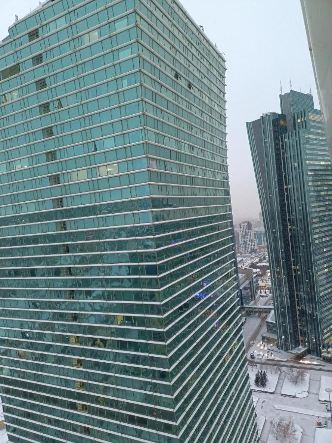 Северное Сияние 35 Этаж Astana Exteriör bild