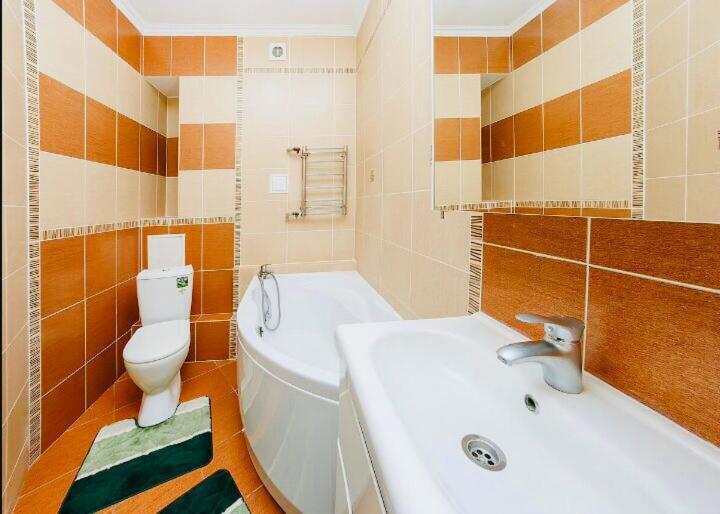 Северное Сияние 35 Этаж Astana Exteriör bild